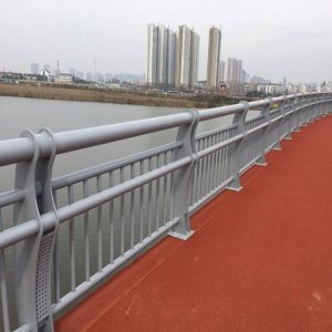 河道不銹鋼橋梁防撞護(hù)欄 1.2m 銀色